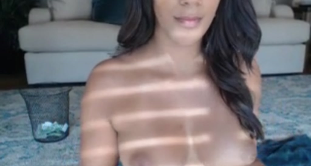 Ariana_Gray video thumbnail