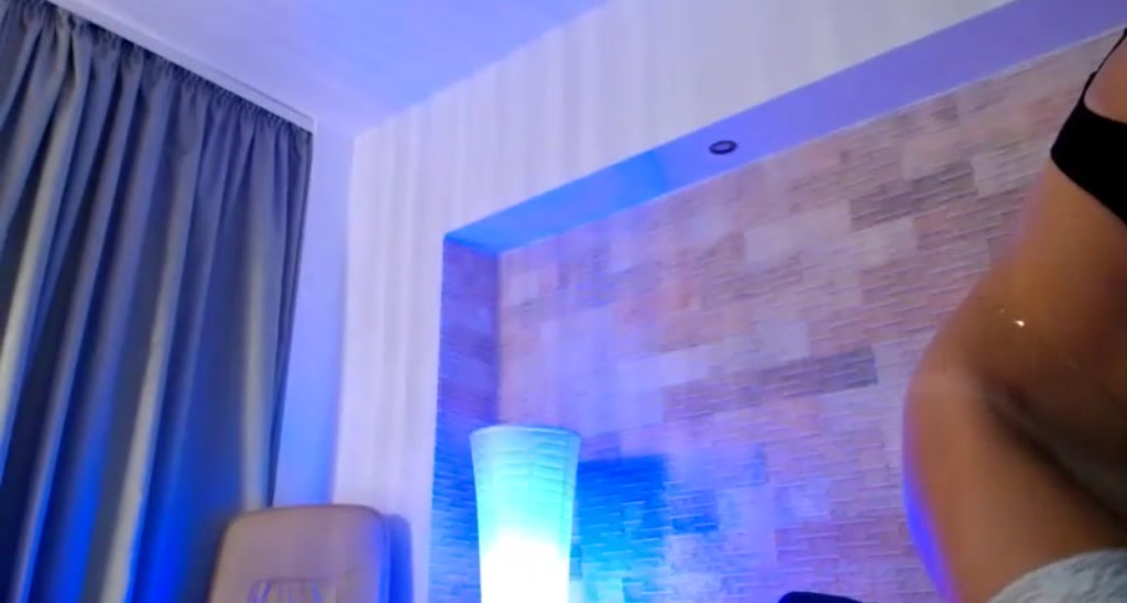 VivianisHere video thumbnail