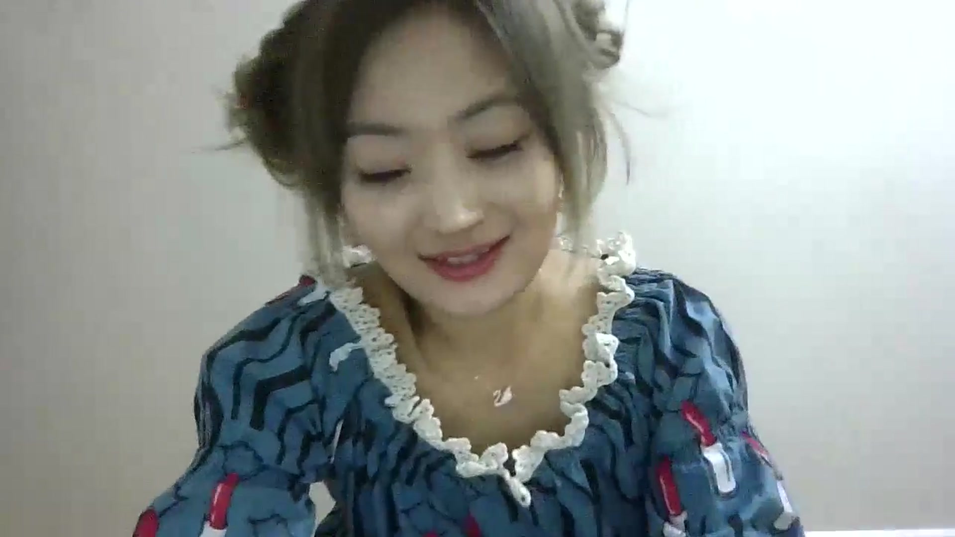AsianDoll2000 video thumbnail