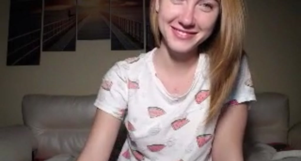 Ellie_18_ video thumbnail