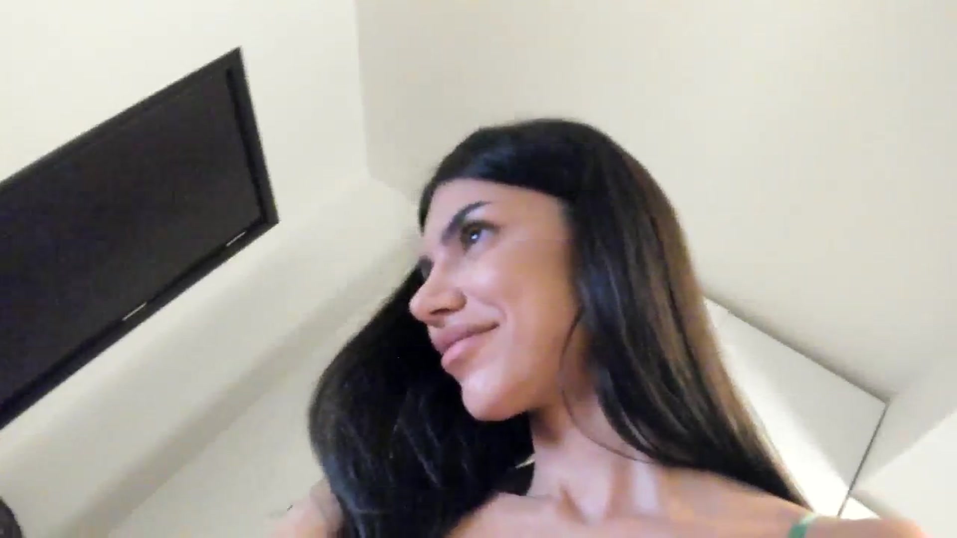 SashaLopez video thumbnail