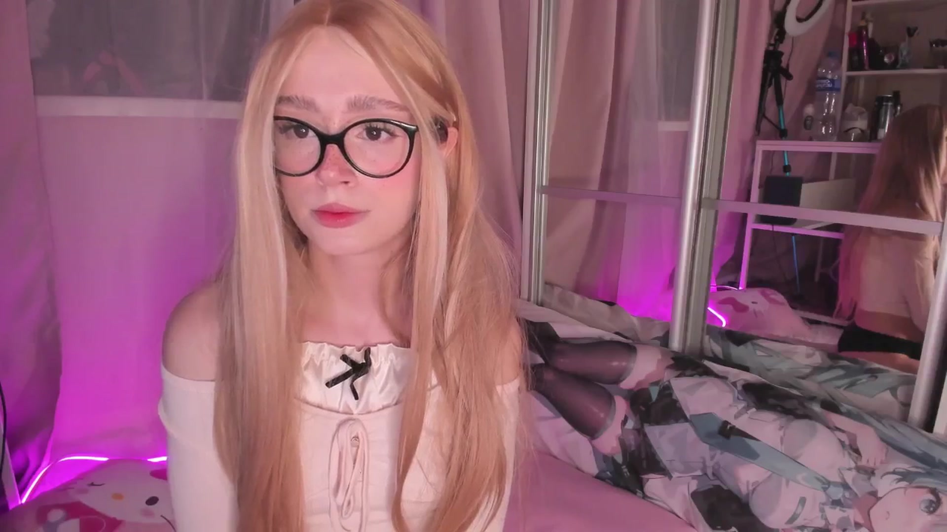 AliceXsweeT video thumbnail
