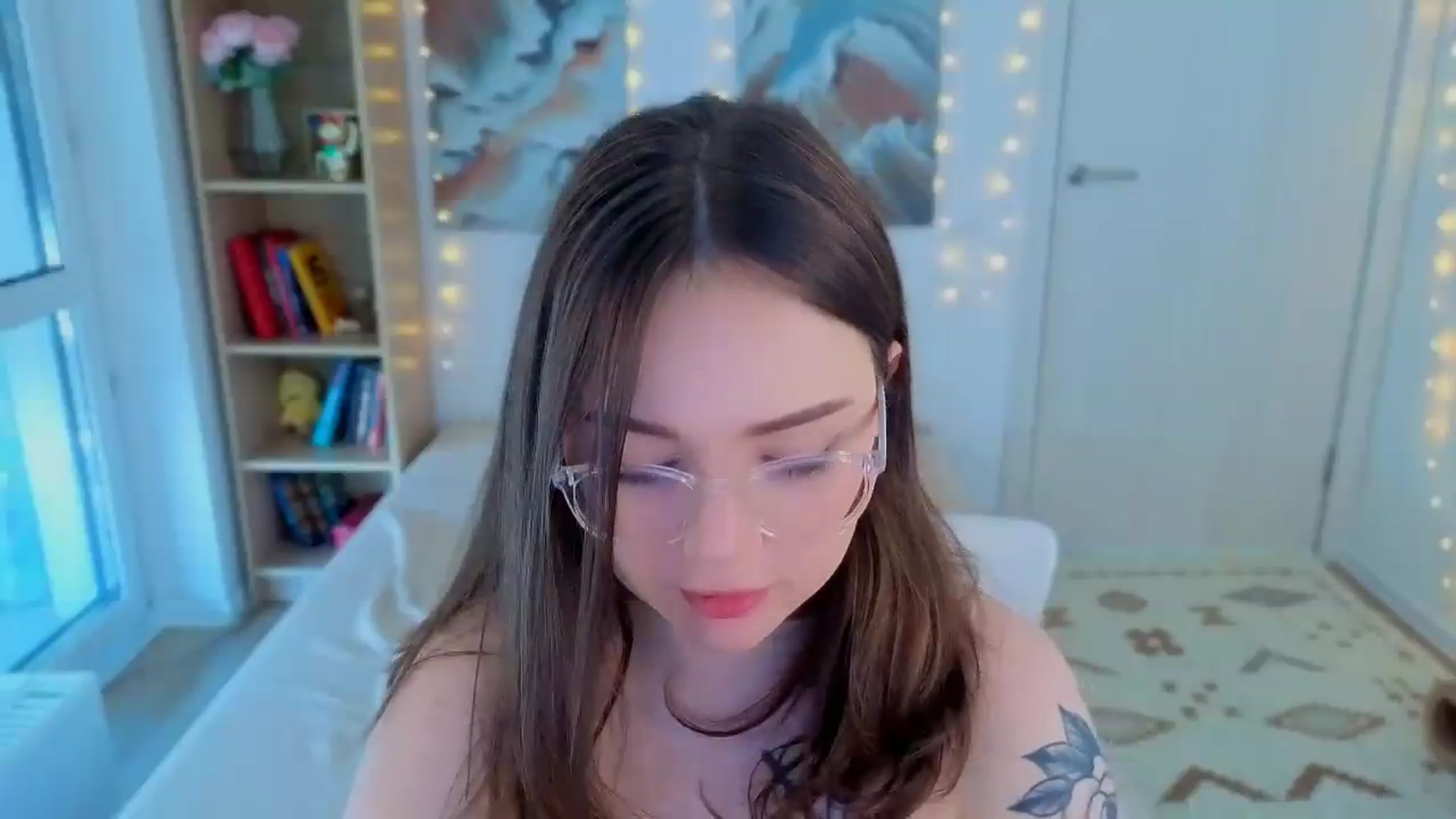 Milly_Saint video thumbnail