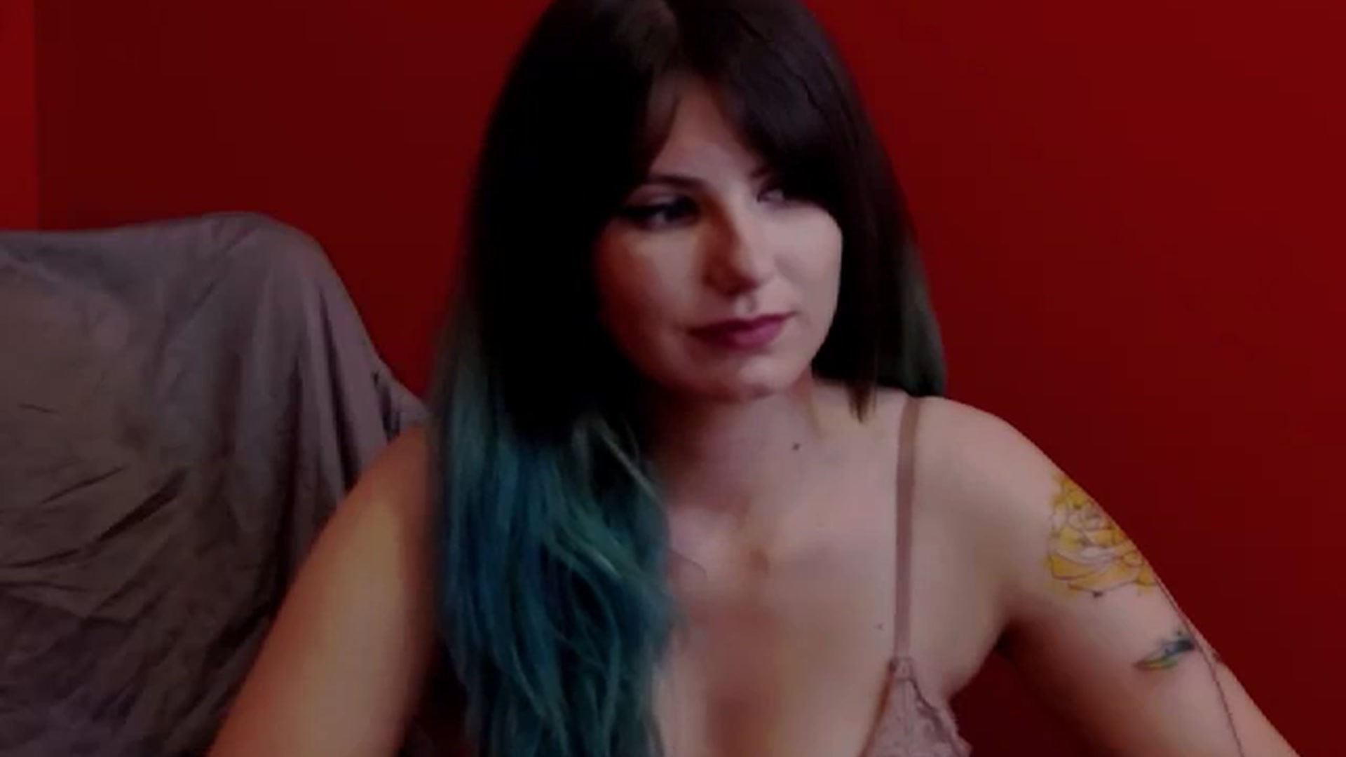 IamAzaleea video thumbnail