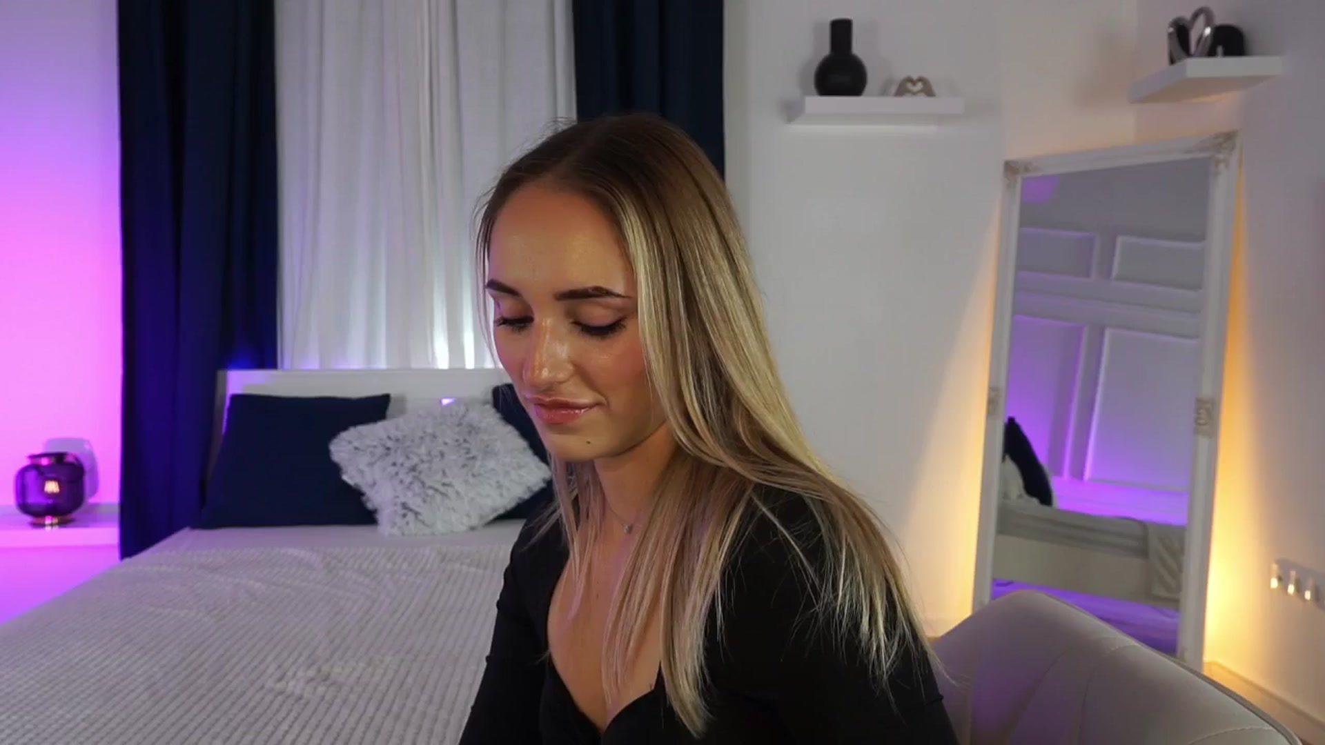 LenaaStar video thumbnail