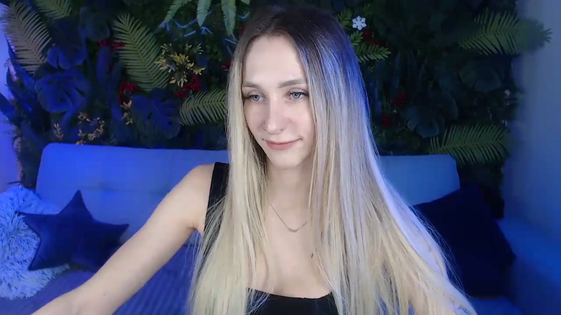Horny_Blond video thumbnail