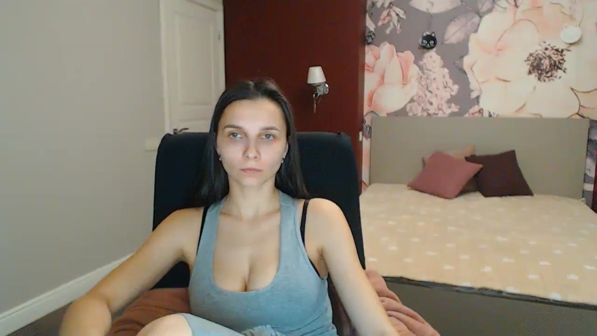 Karina_Mils video thumbnail