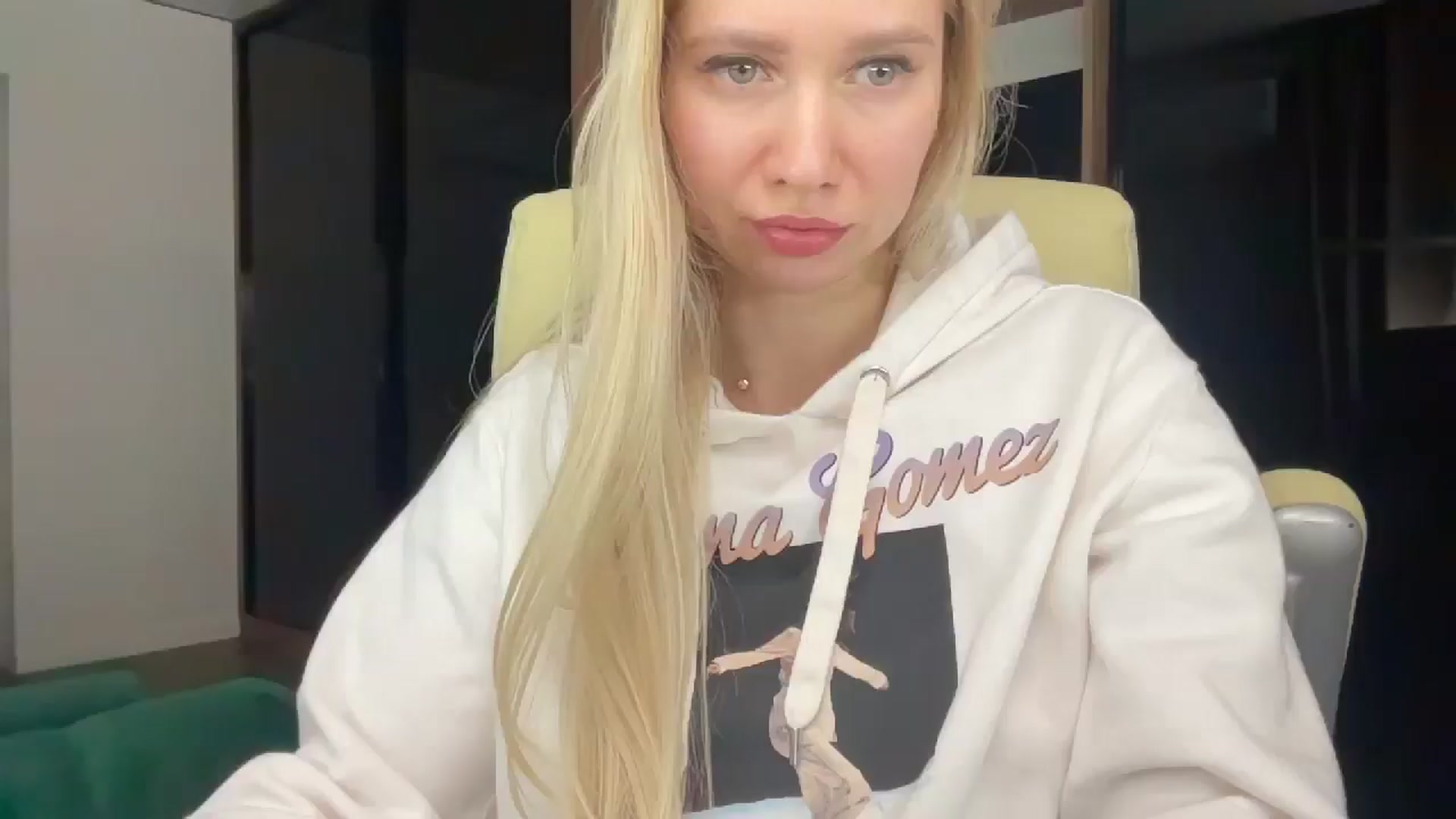 Miss_Sylvia video thumbnail