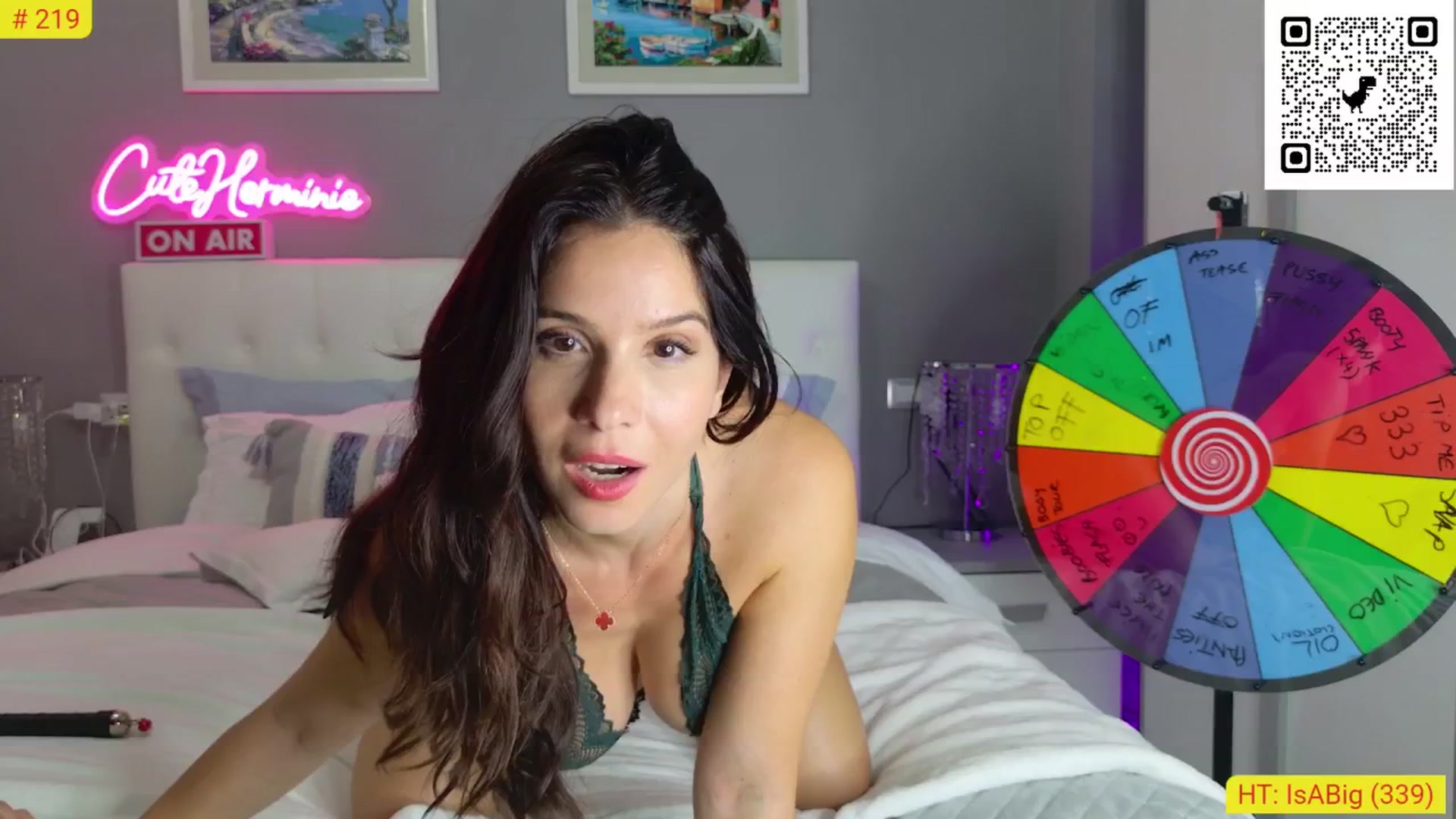 CuteHerminie video thumbnail