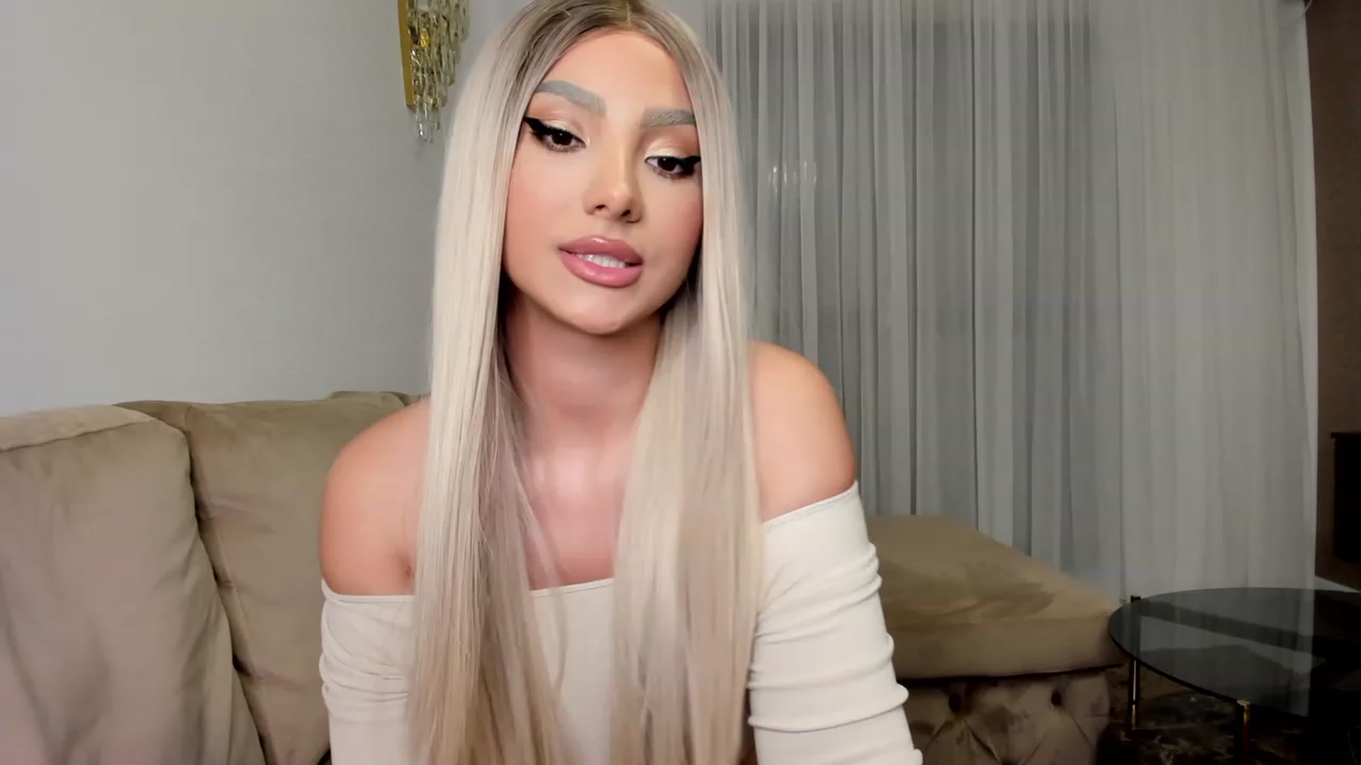 HONEY_A video thumbnail