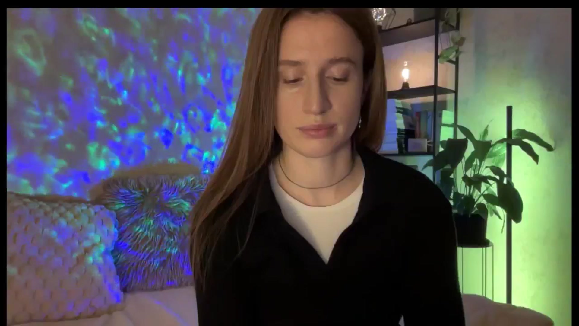 LovelyBvnny video thumbnail