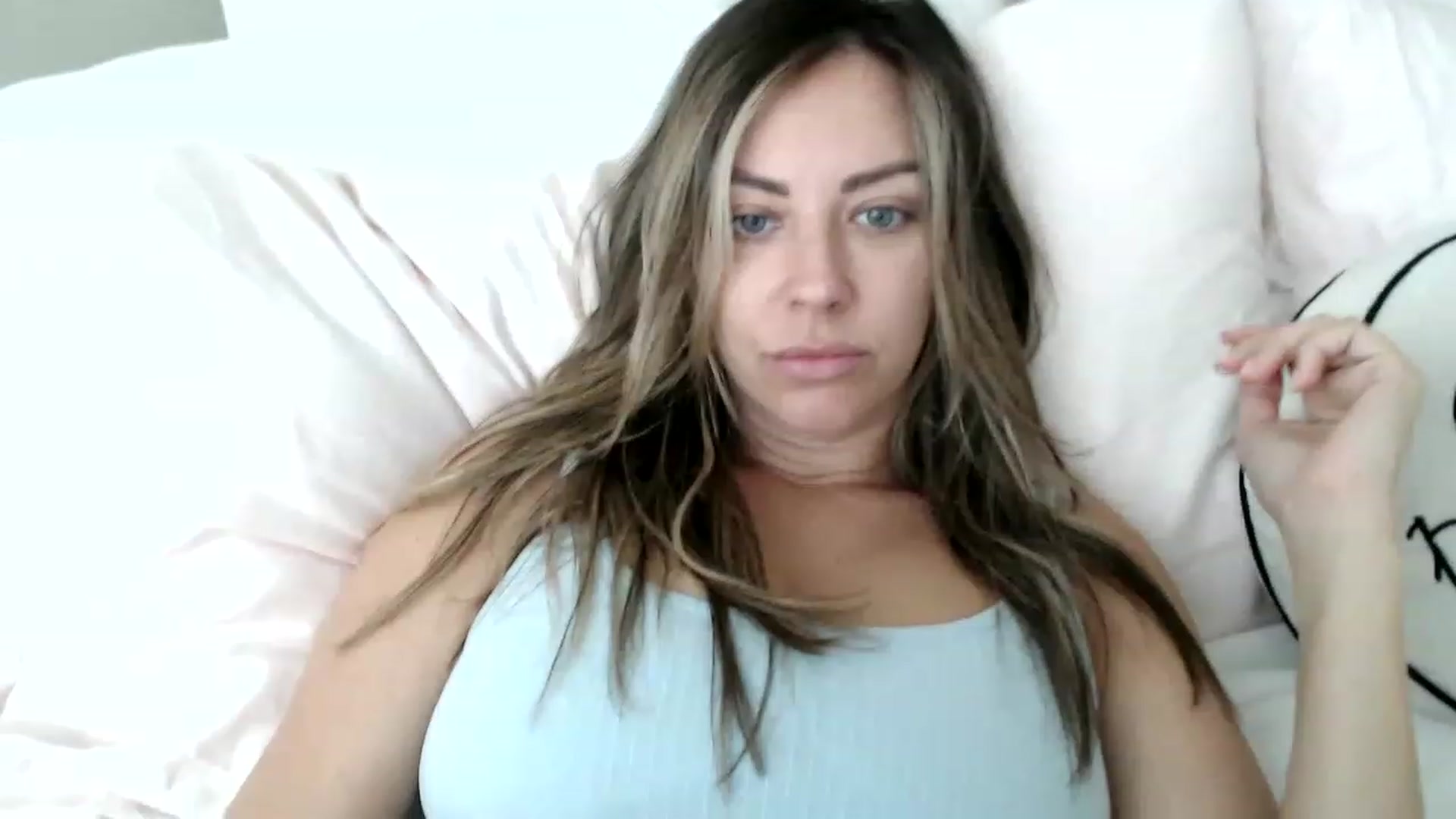 DaniSendNudes video thumbnail