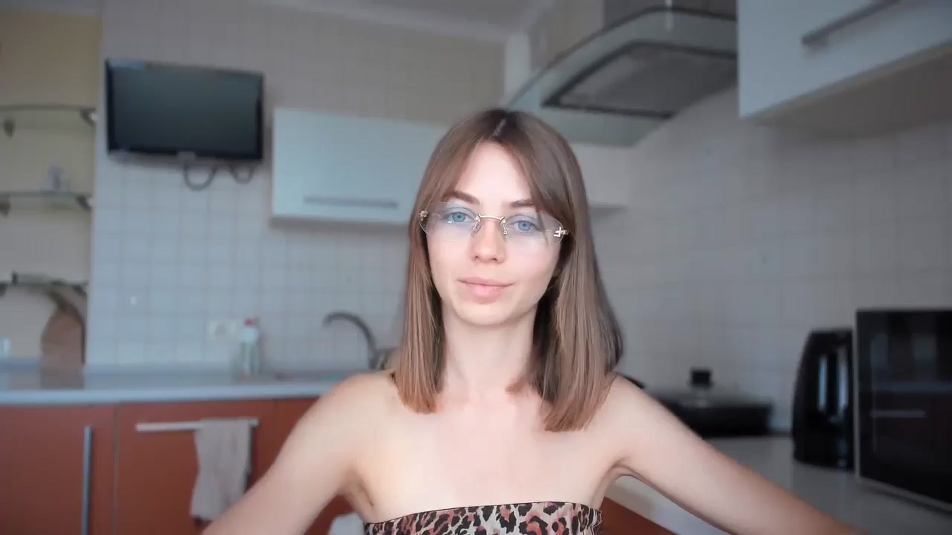 ButterFlyMiss video thumbnail