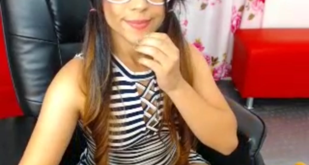 Annysugarr video thumbnail