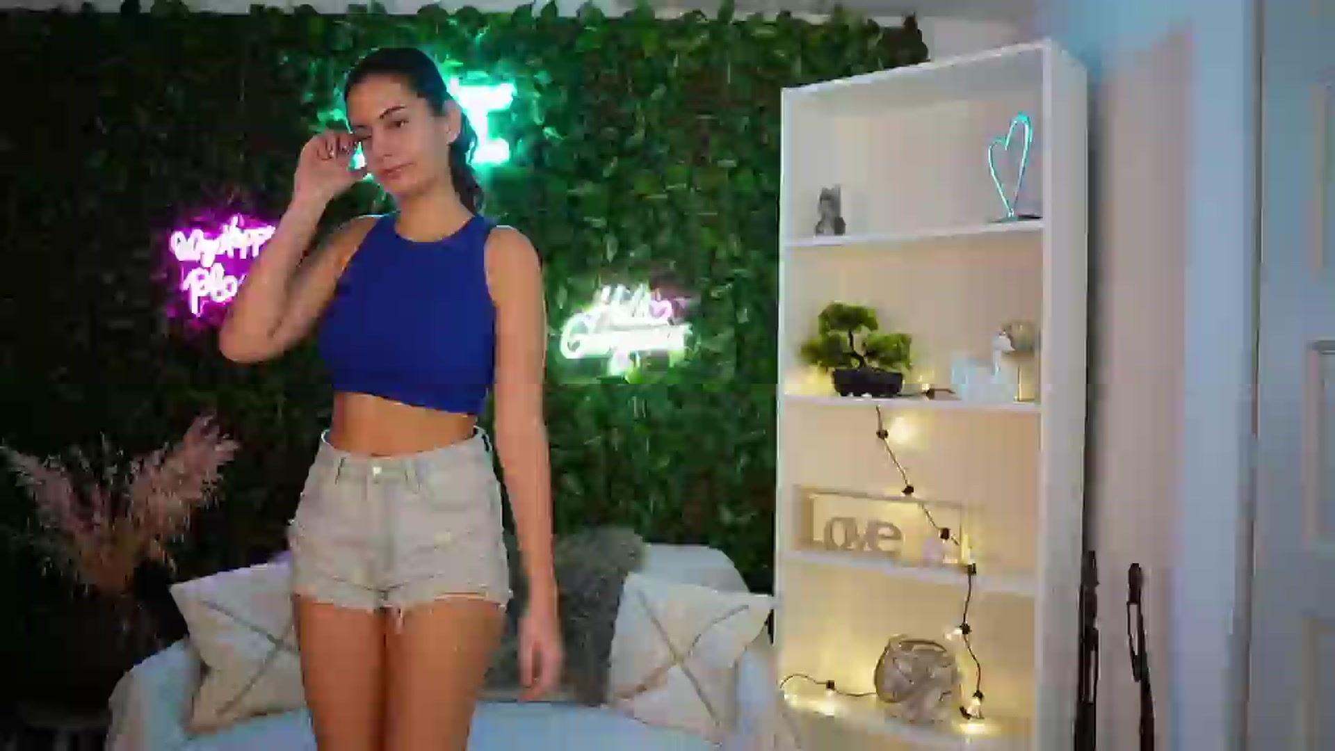 Clair_Meek video thumbnail