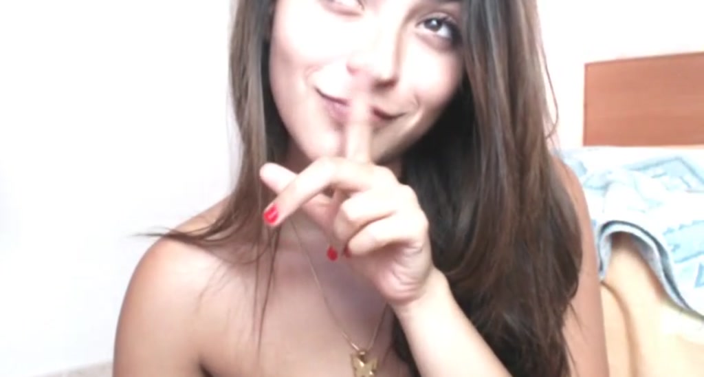ArianaVan video thumbnail
