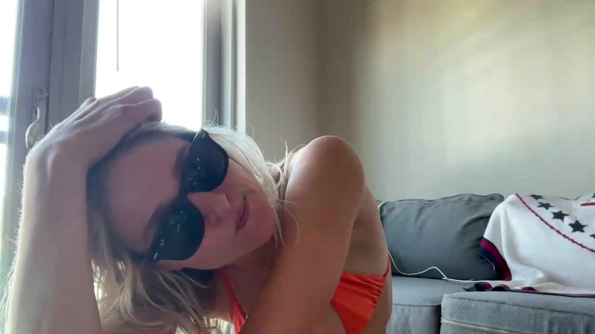 Partygirl1 video thumbnail