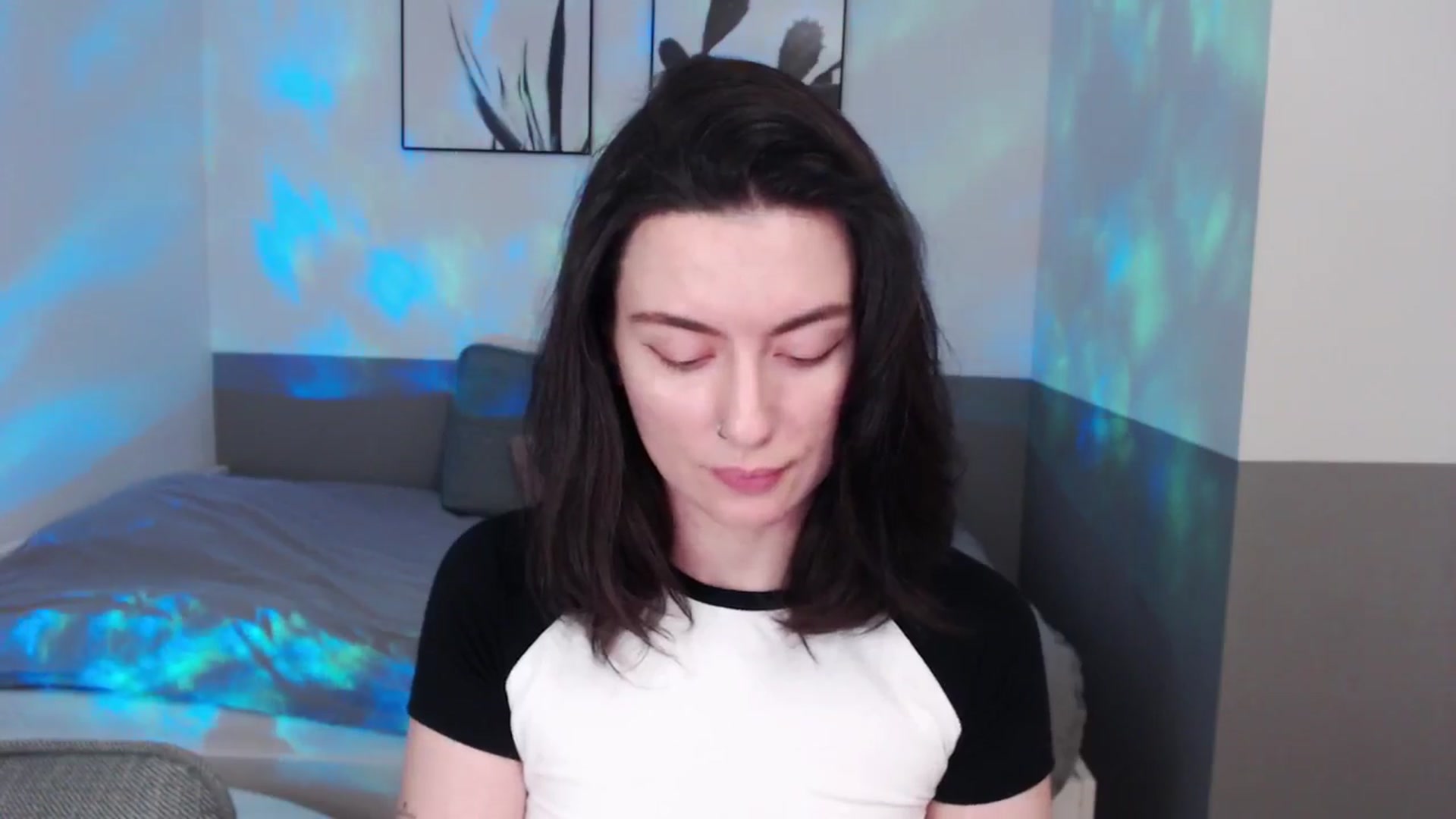 HeyAriel video thumbnail