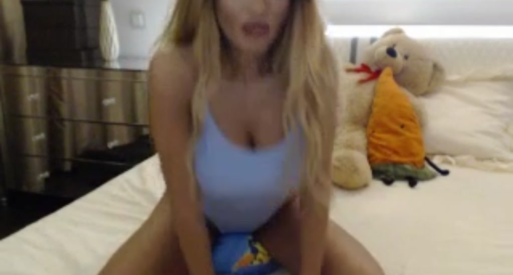 AnaPureLove video thumbnail