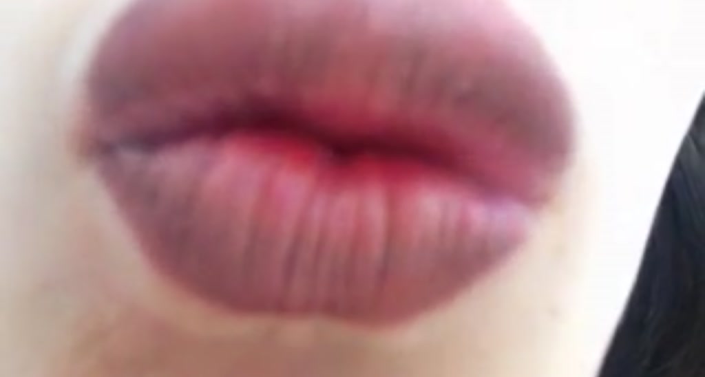 LilaBru video thumbnail