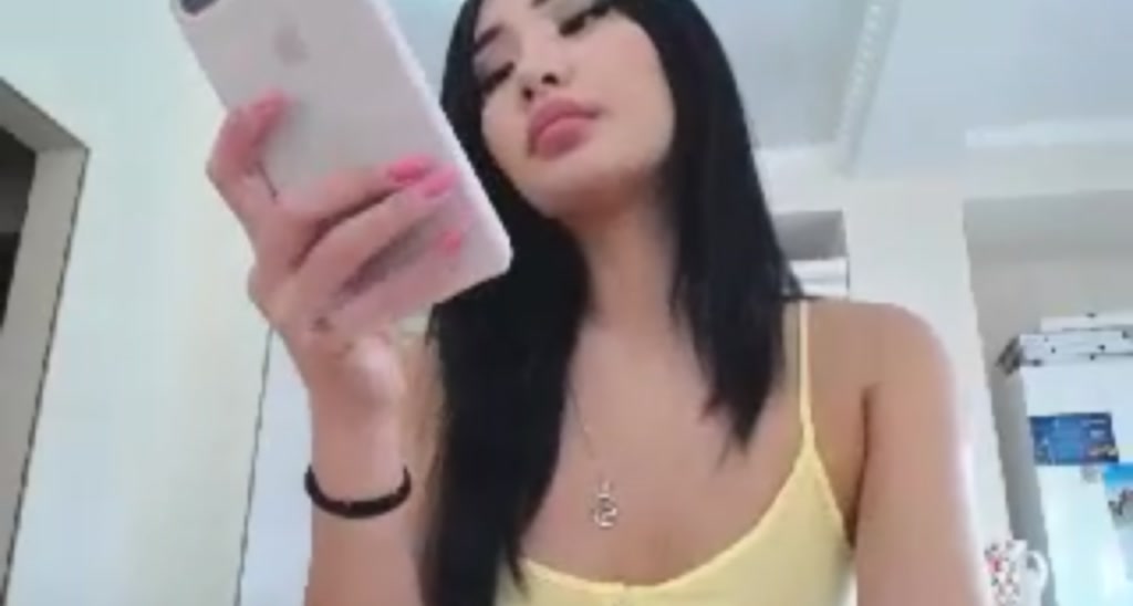 LiliGigi video thumbnail