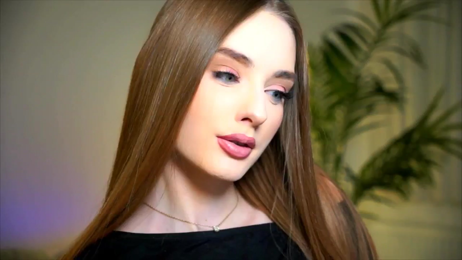 petitegonwild video thumbnail