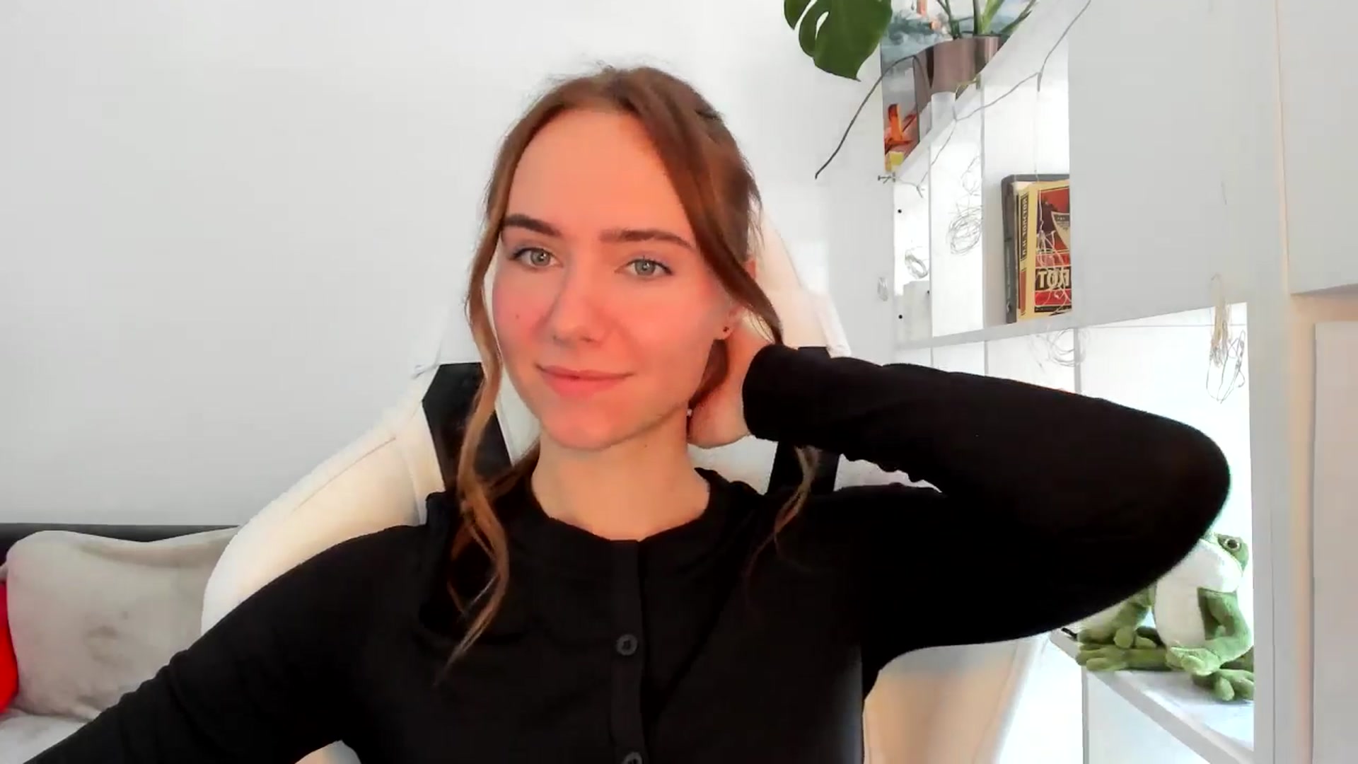 OhAlisa video thumbnail