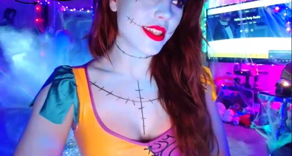 MissMolly video thumbnail