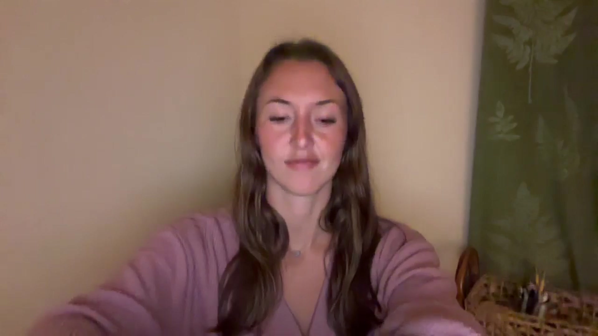 SarahBttrfly video thumbnail