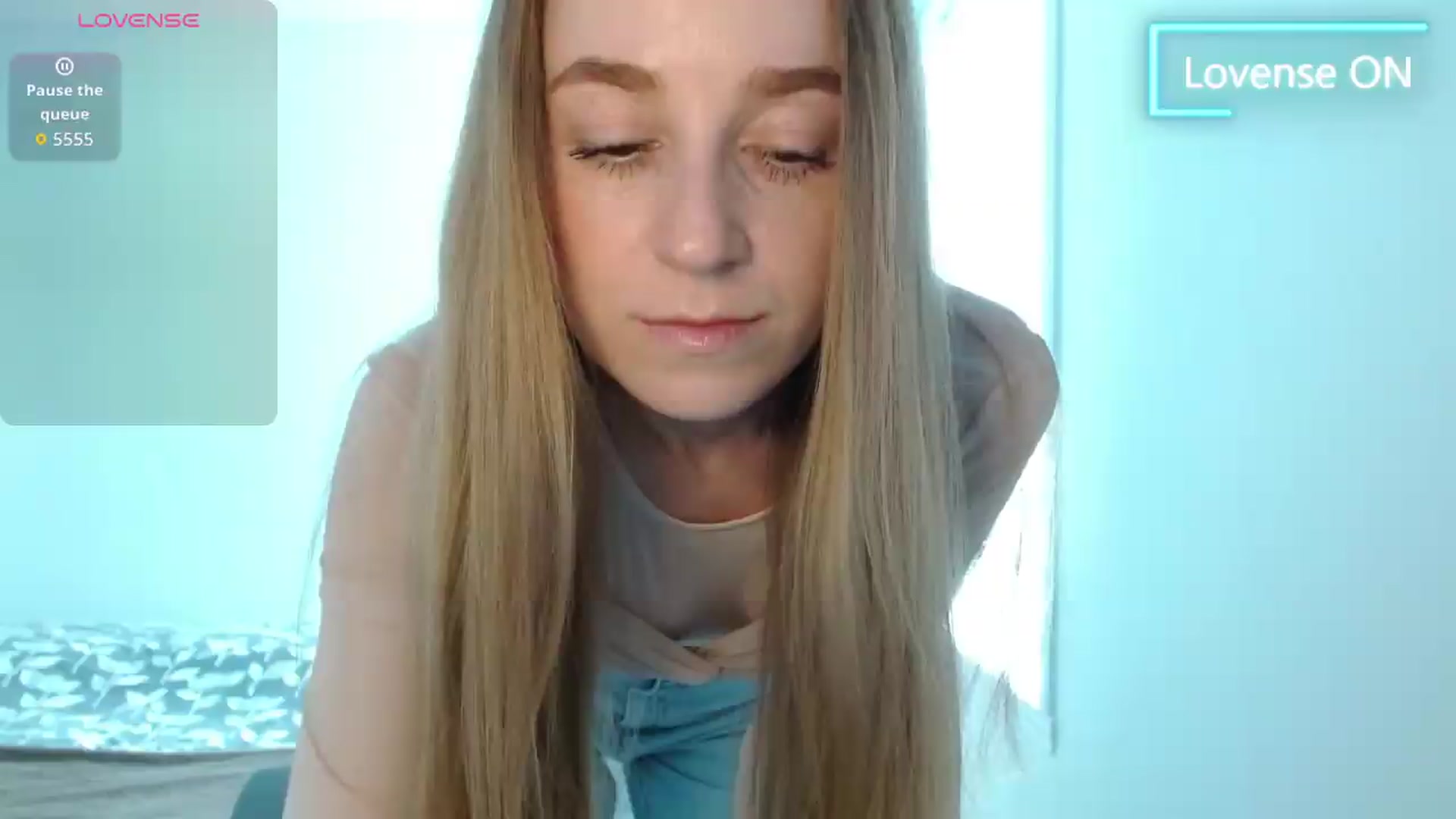 PetitAnge_ video thumbnail