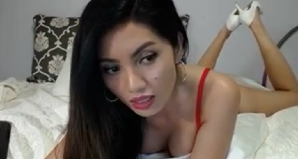 AsianLuv_4U video thumbnail