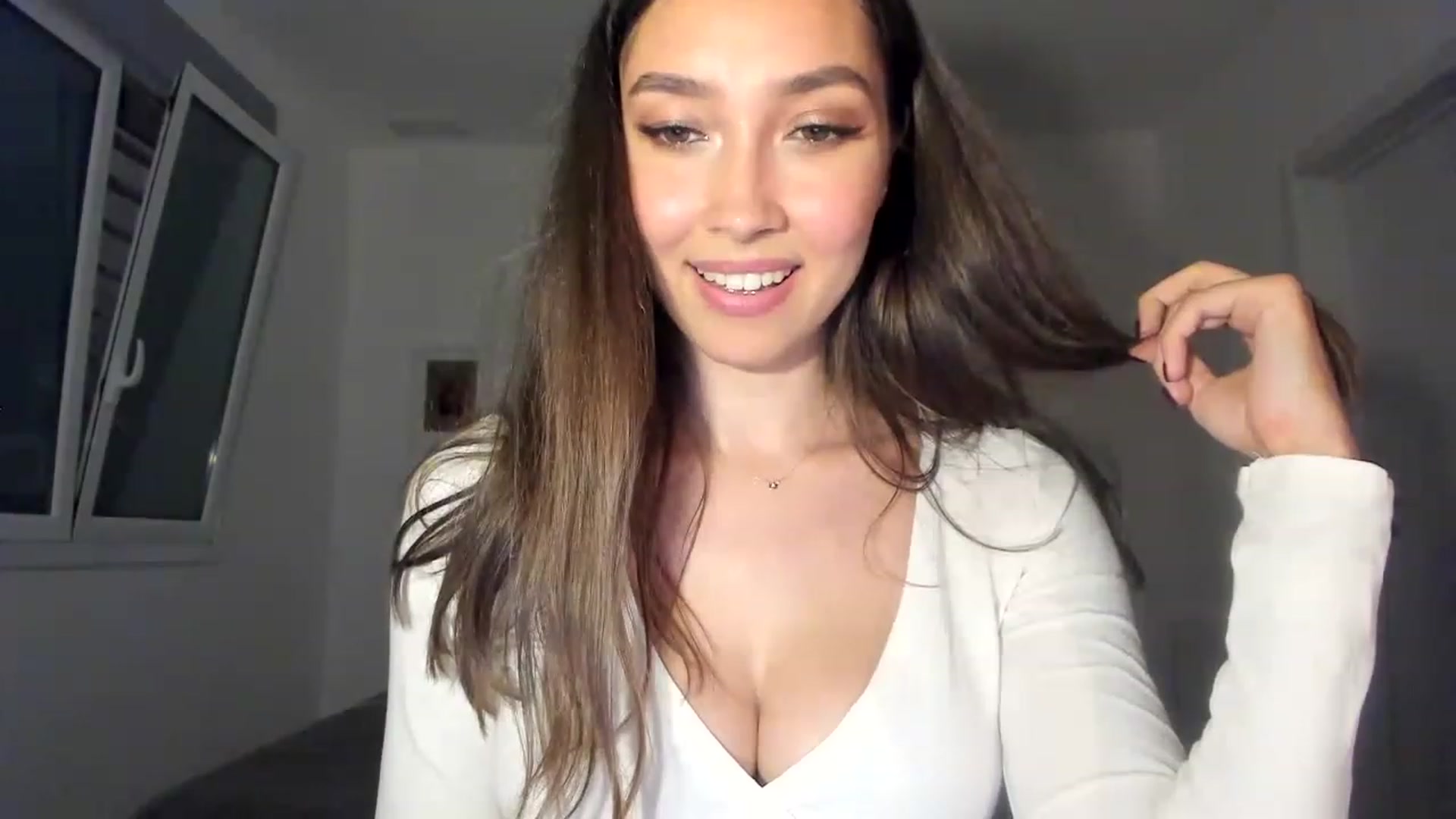 LuckyHoneyyy video thumbnail