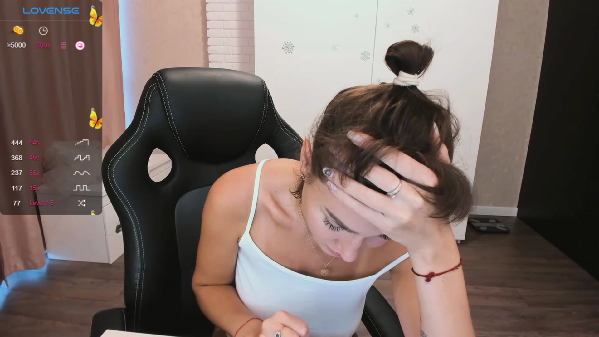 HollyMollyy video thumbnail