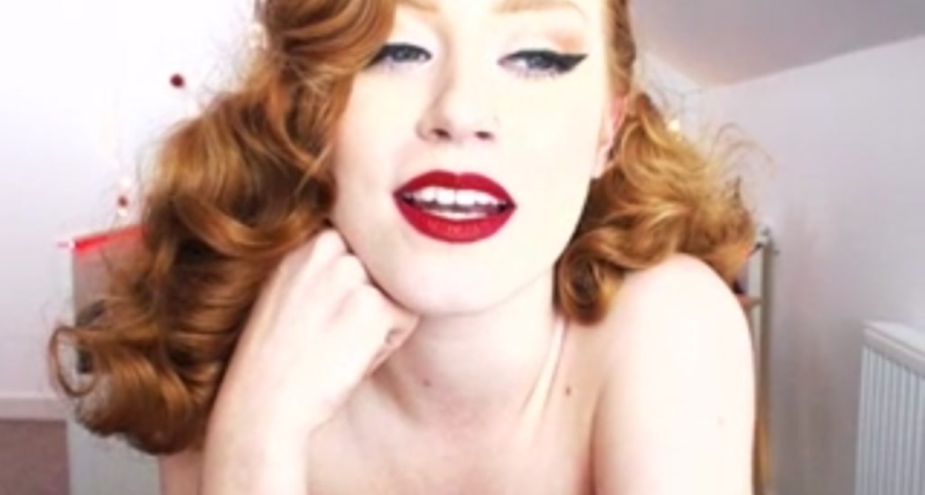 LunaRoux video thumbnail