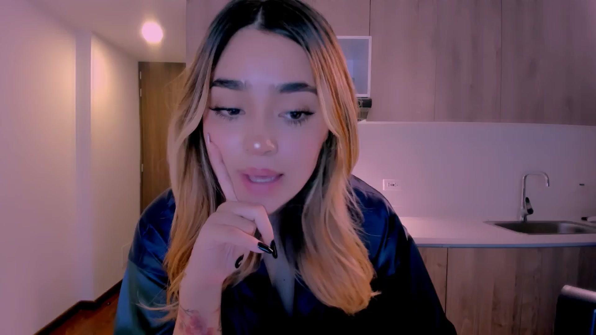 Sugar_h0ney video thumbnail