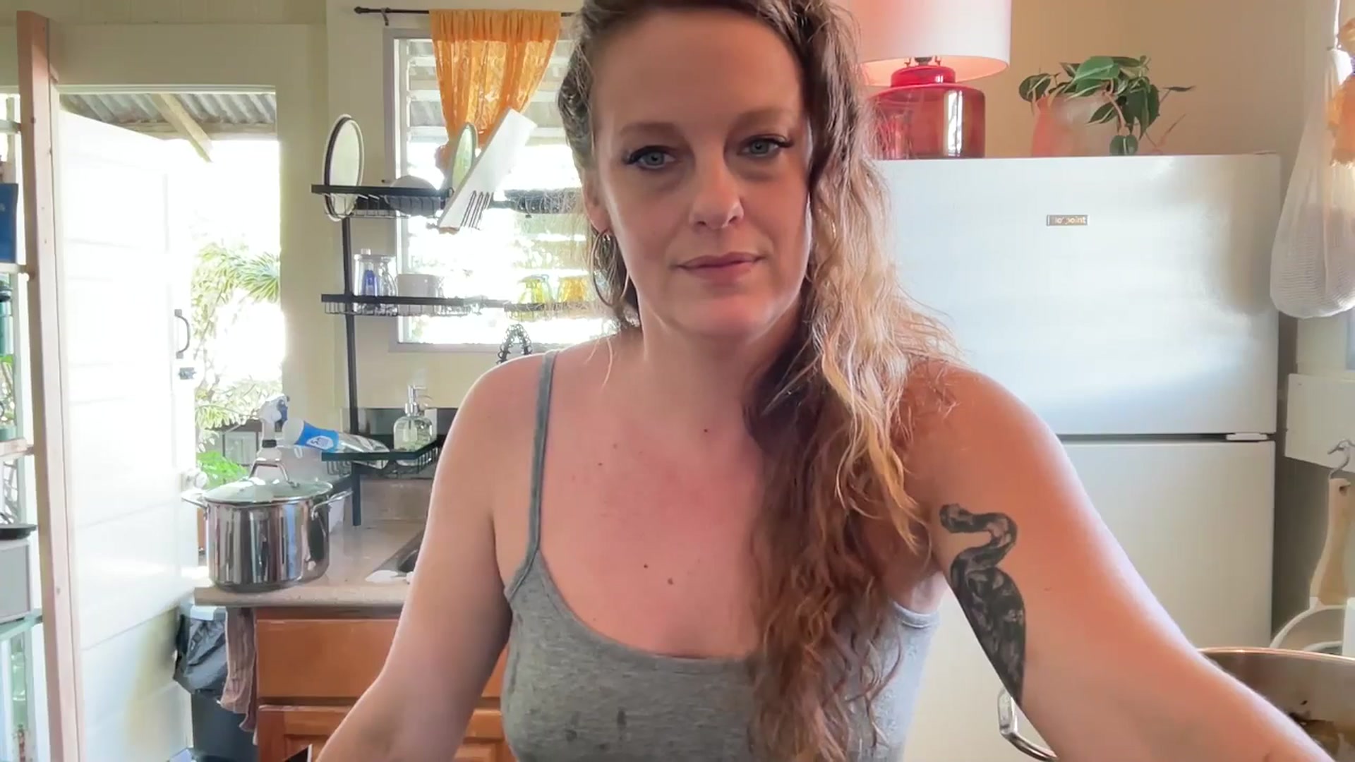 Ailia video thumbnail
