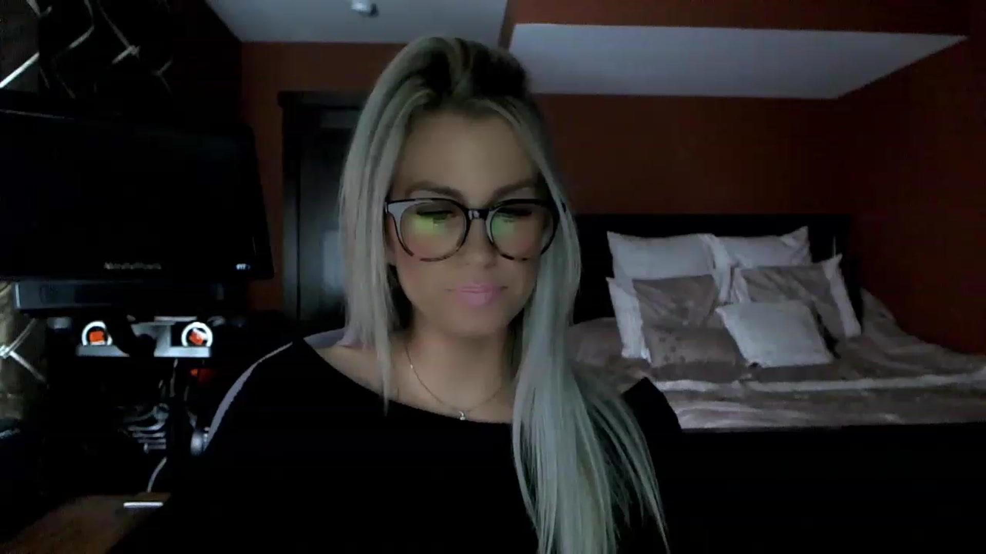 Cora9 video thumbnail