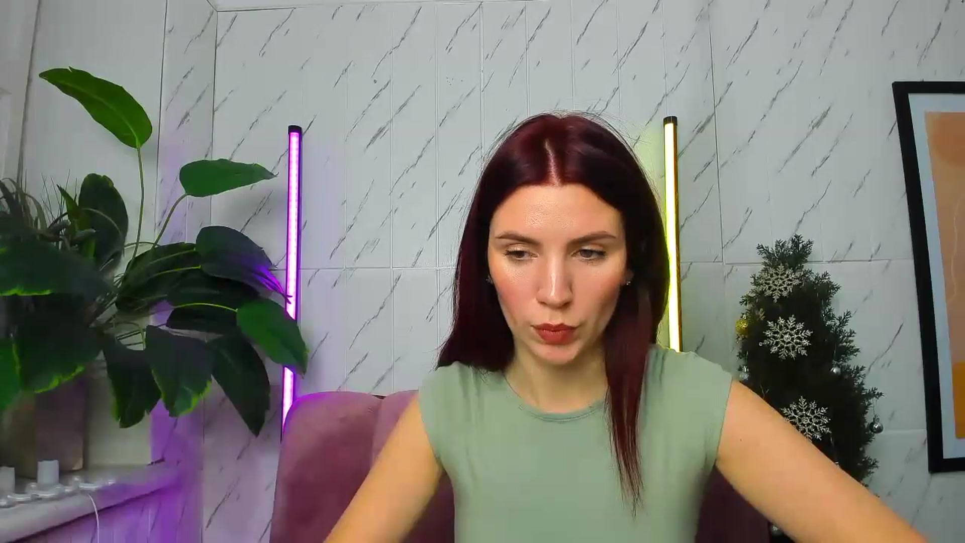 MiaLuxe video thumbnail