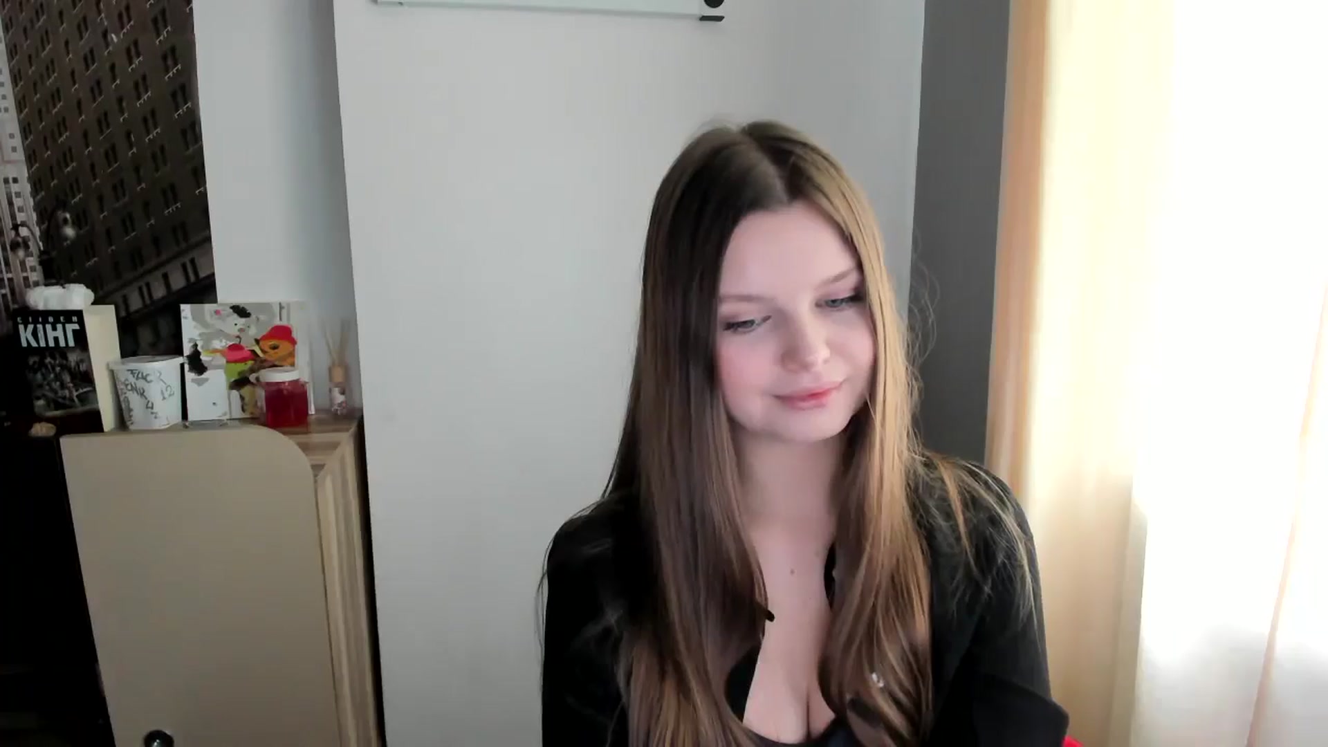 Annaneon video thumbnail