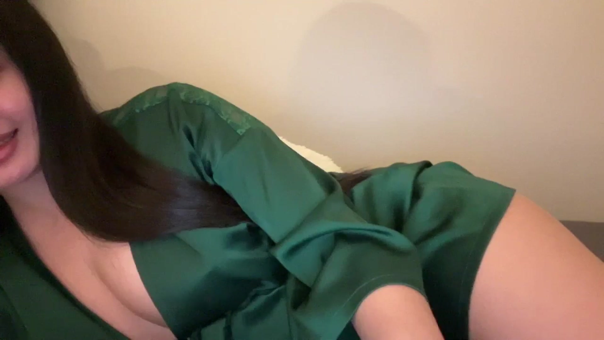 MsAkira video thumbnail