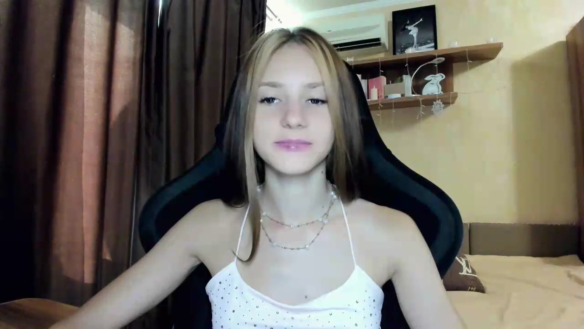 Madison_Burke video thumbnail