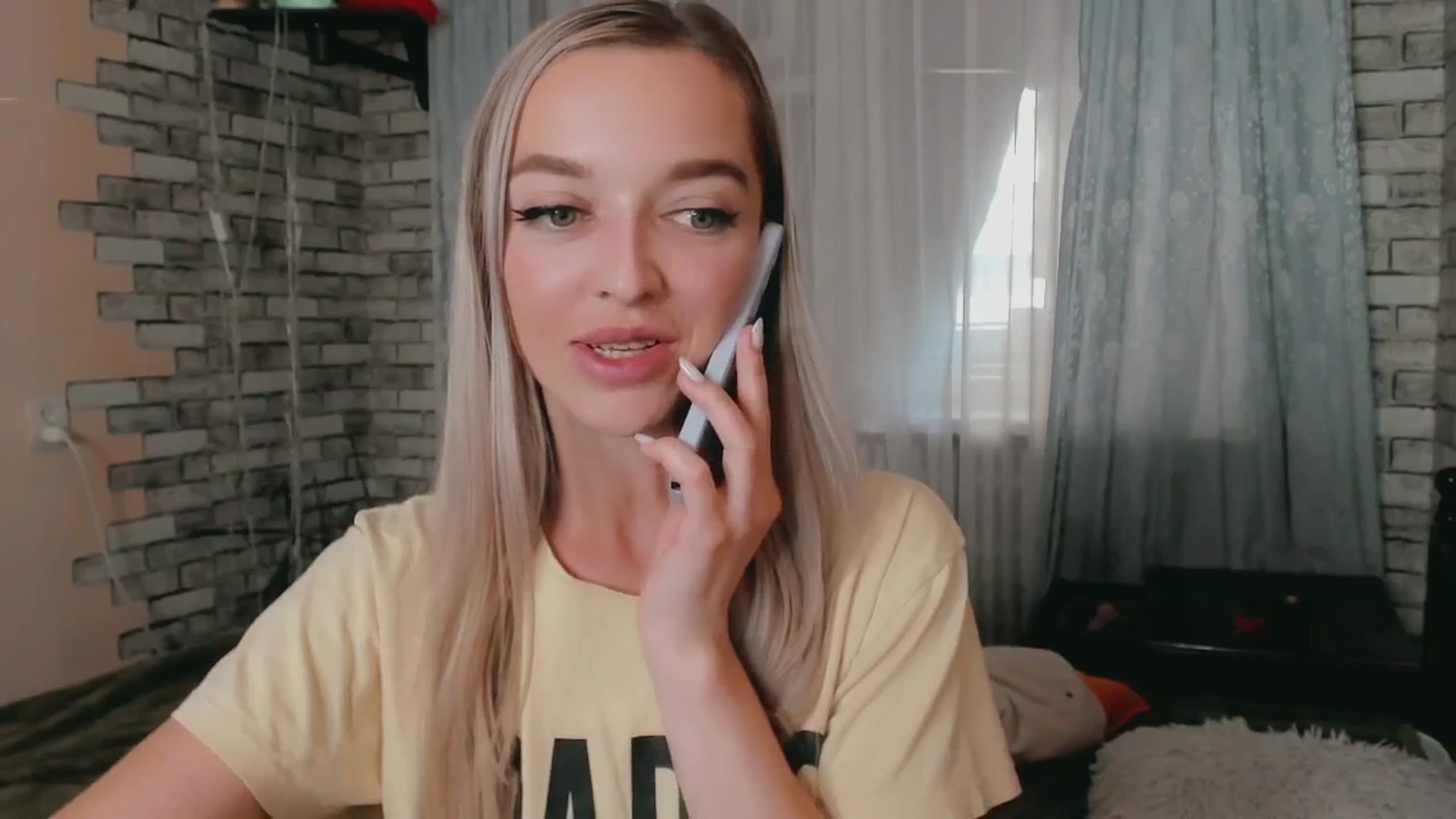 Ambri_Lili video thumbnail