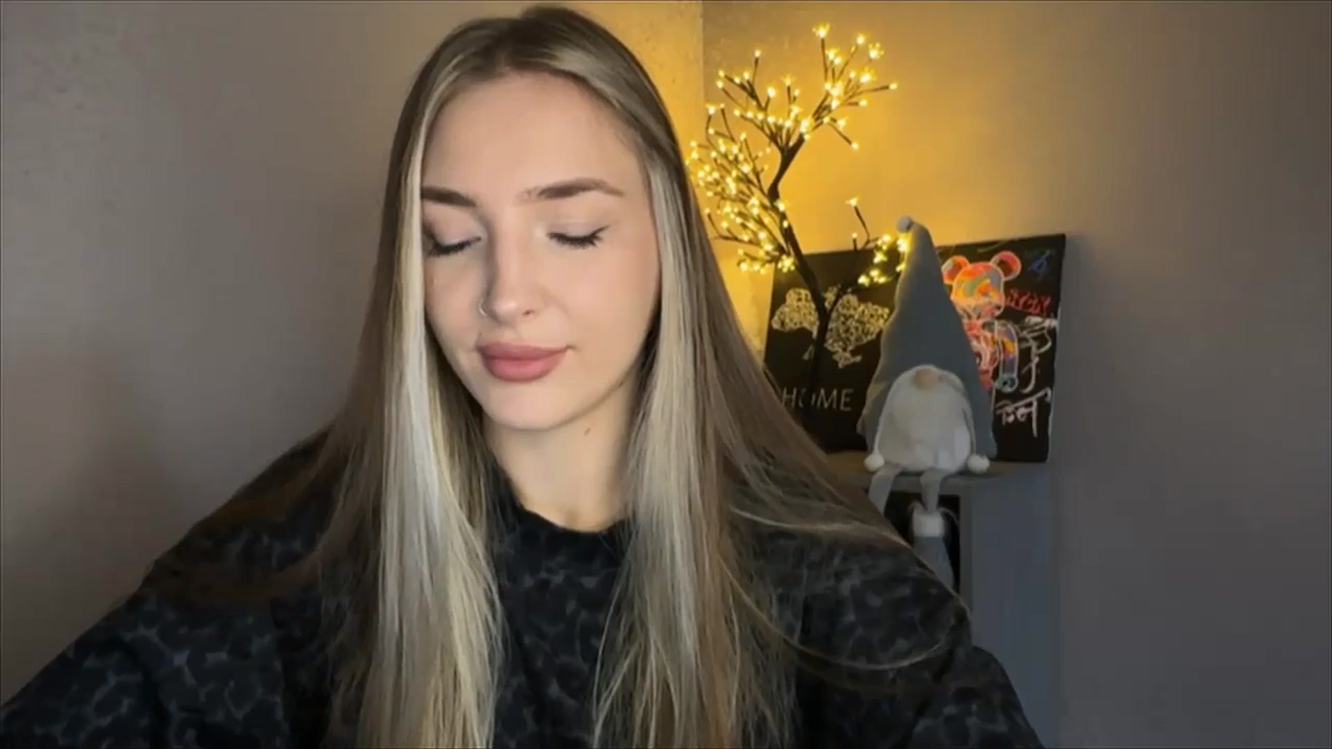 My_Diana video thumbnail
