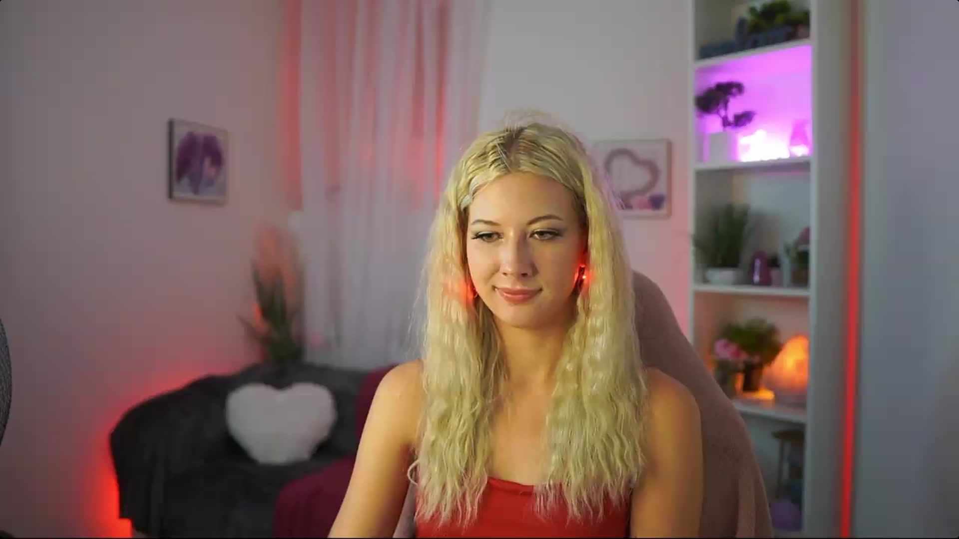 EmilySwan video thumbnail