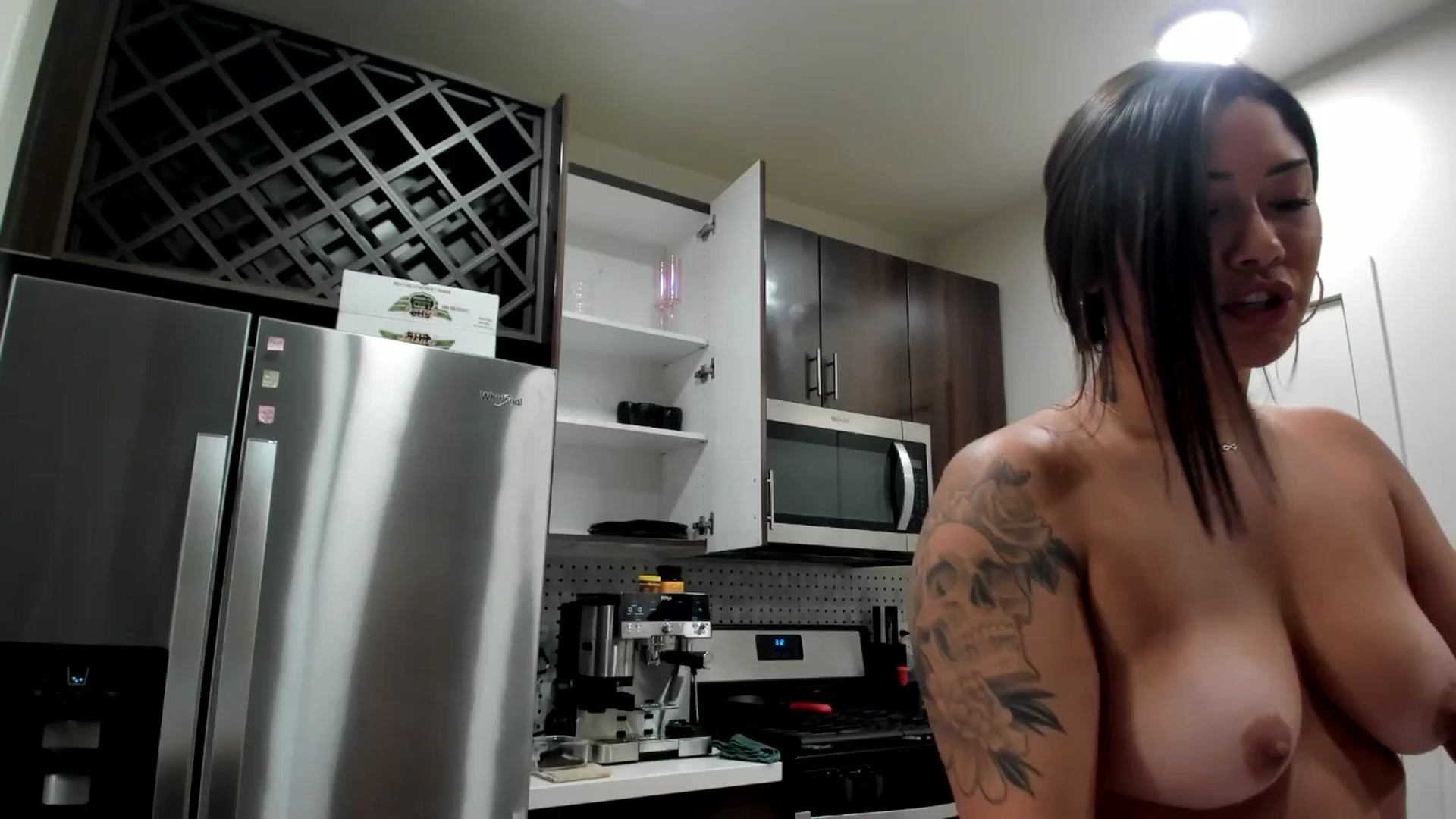 YourGoddessLu video thumbnail