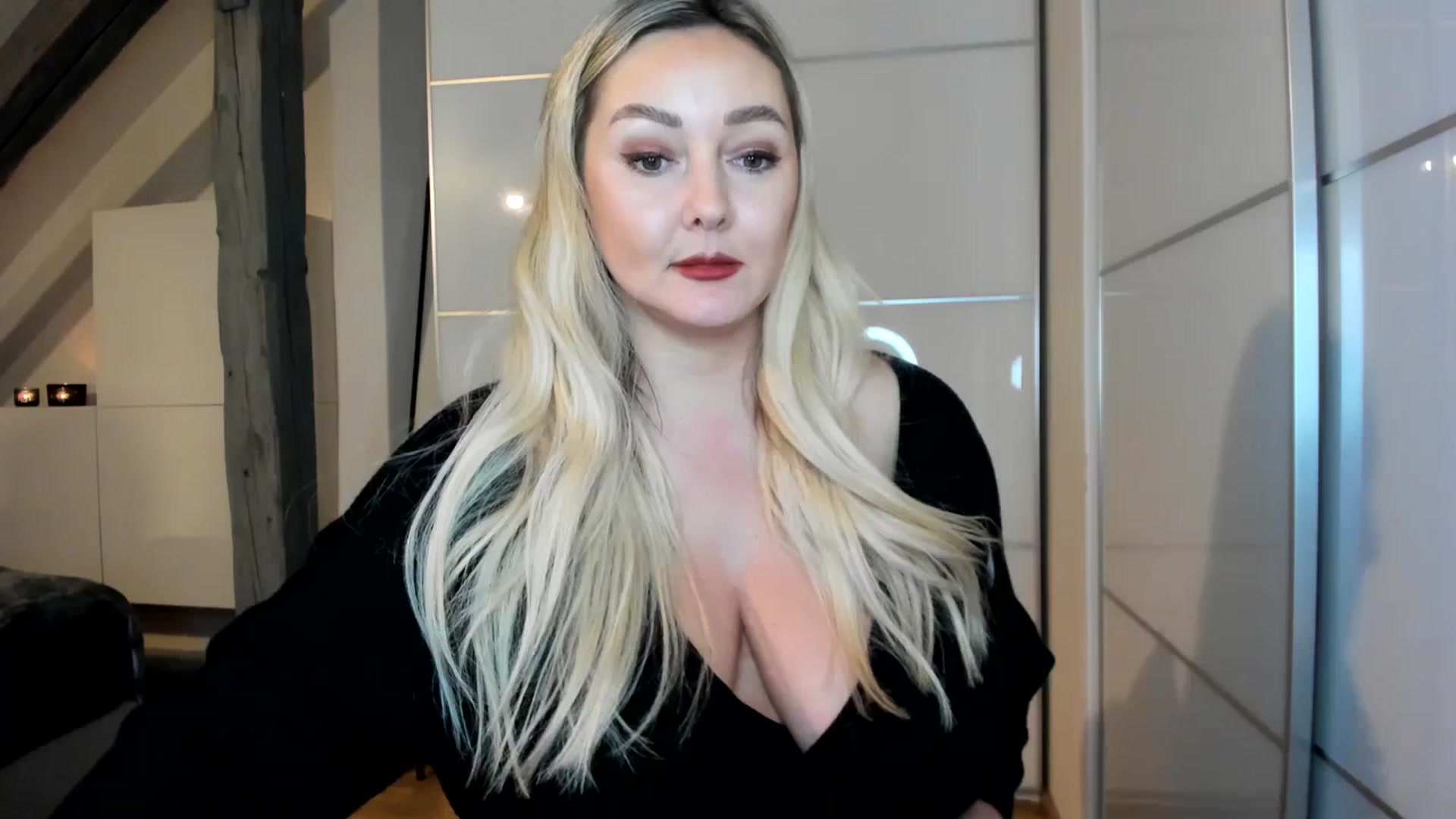 Mi_Ha video thumbnail