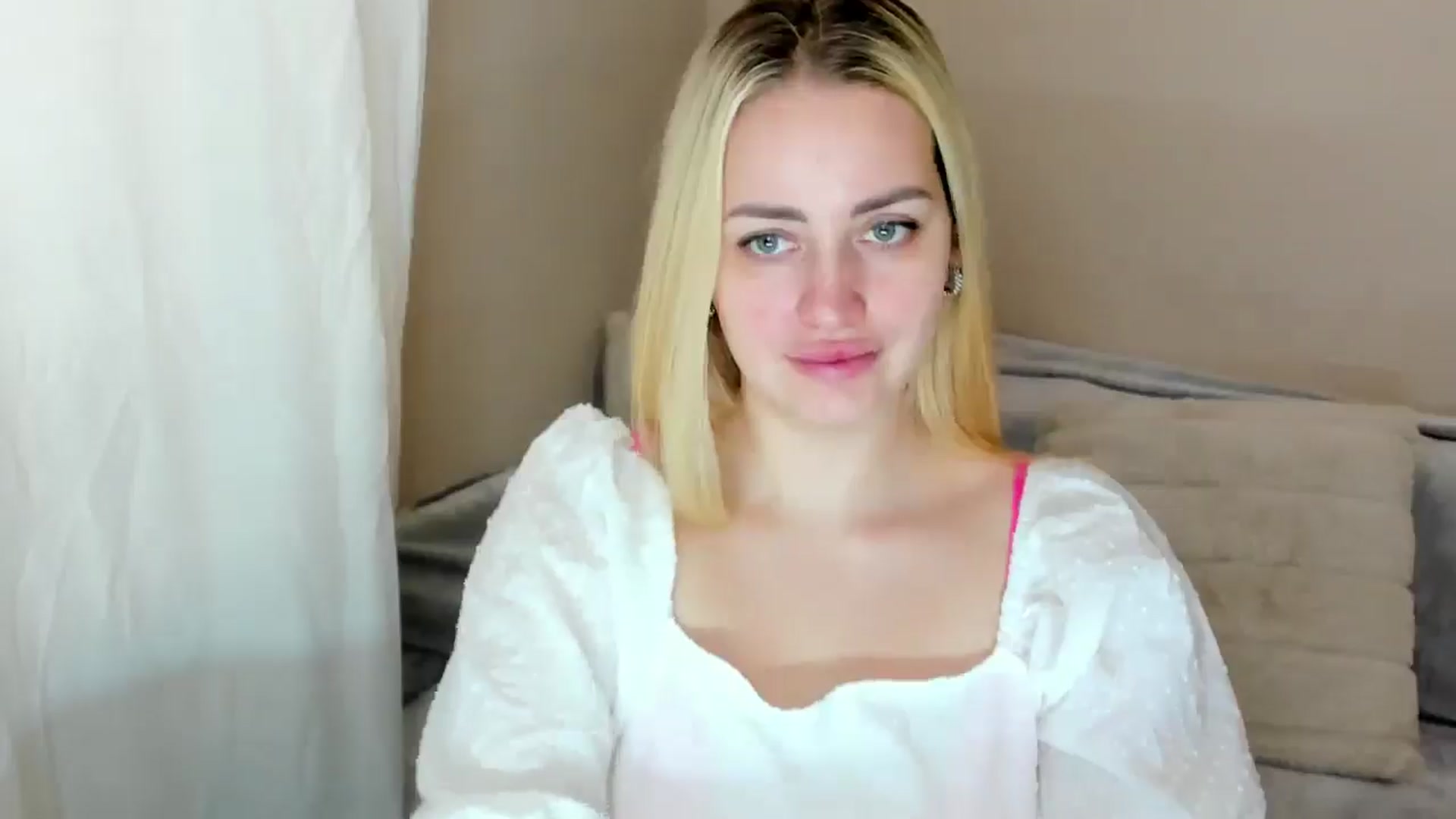 Katy__Berry video thumbnail