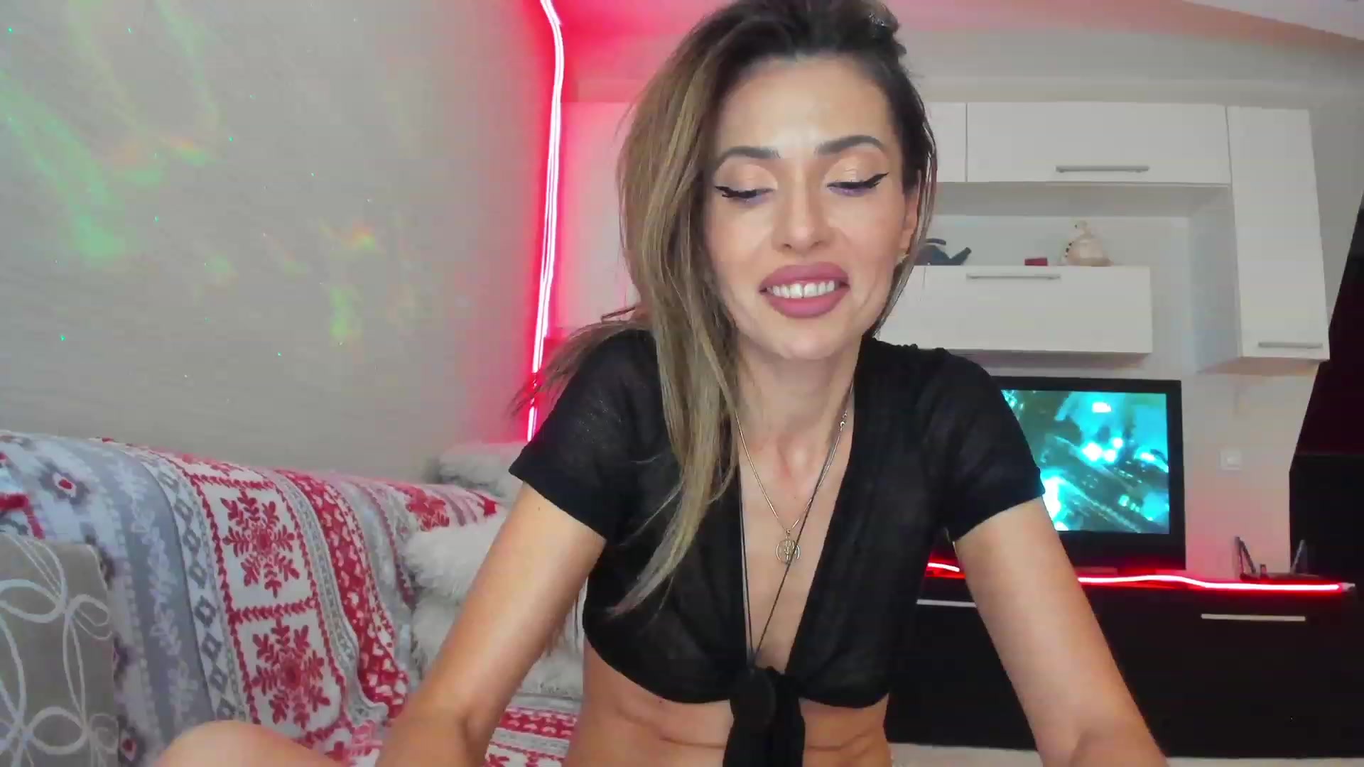 SmileyTinaa video thumbnail