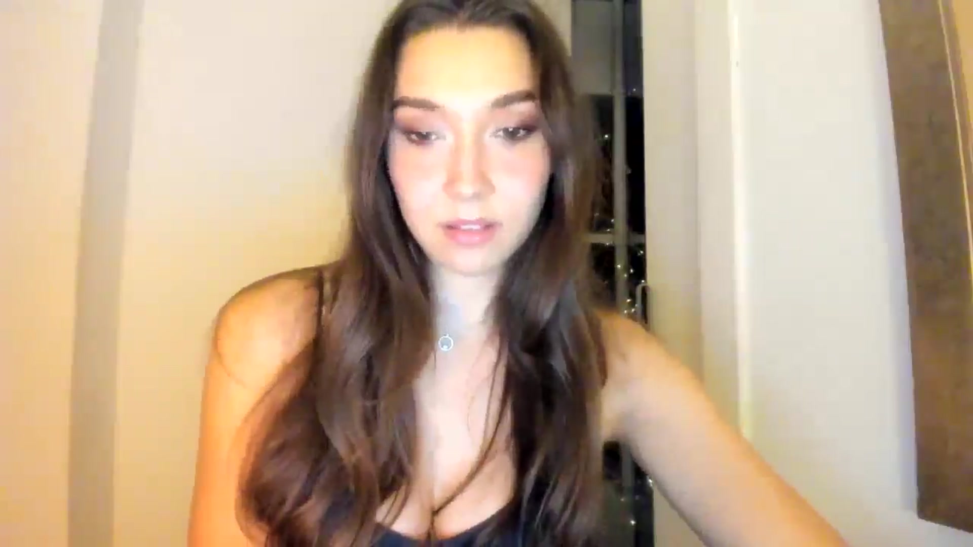 LuckyHoneyyy video thumbnail