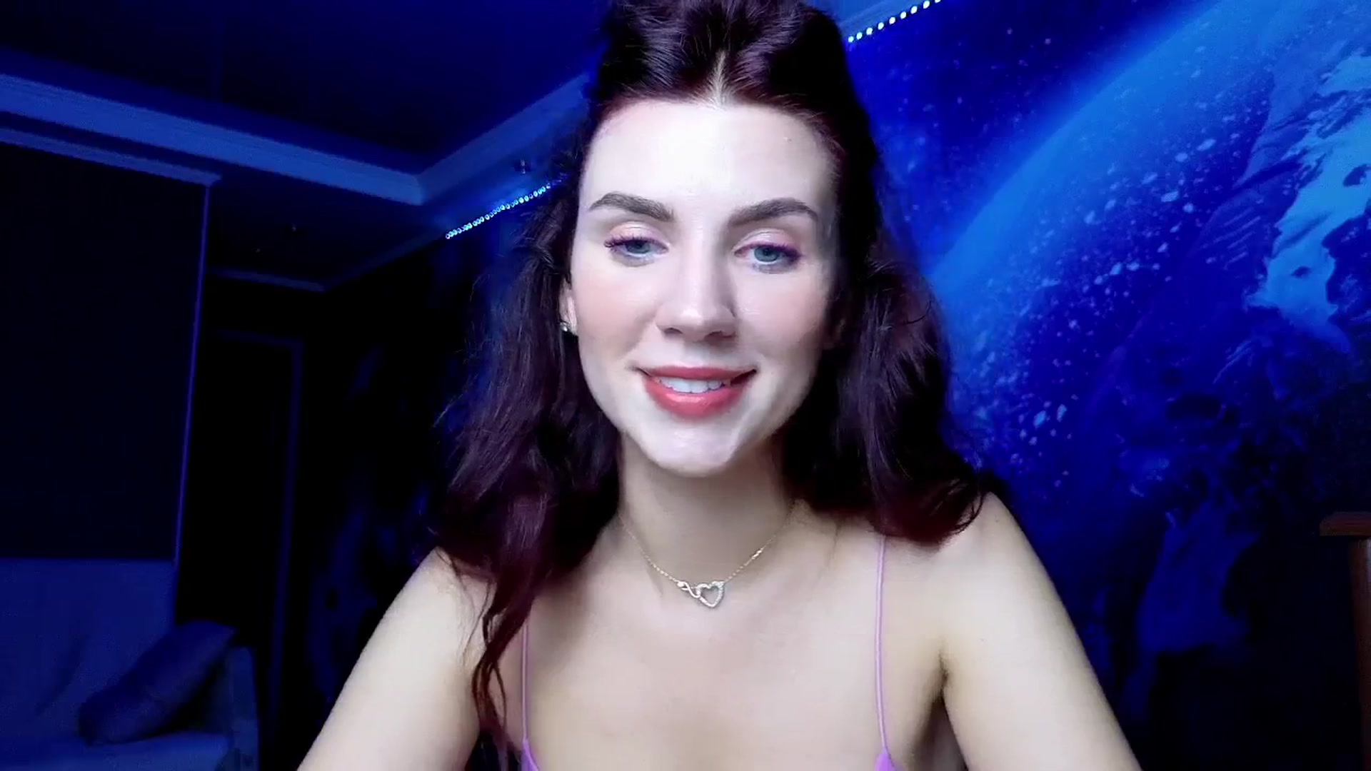 MiaLuxe video thumbnail